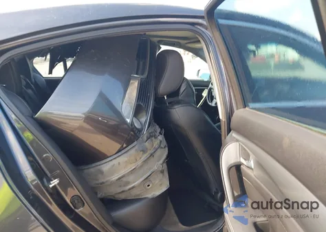 2013 Acura Tl 3.5 Special Edition z USA, uszkodzony, nr VIN 19UUA8F30DA018790